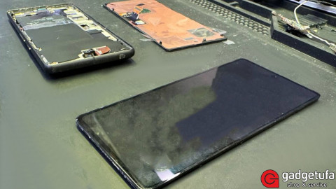 Замена экрана на Google Pixel 8